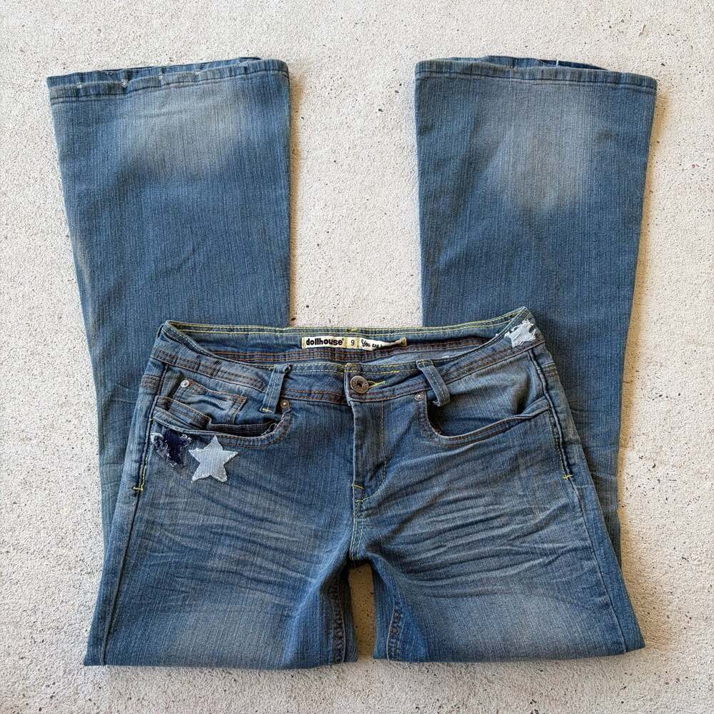 Dollhouse Y2K Vintage Low Rise Flare Star Patch Jeans Size 9
